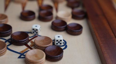 4 câu hỏi về lịch sử cược